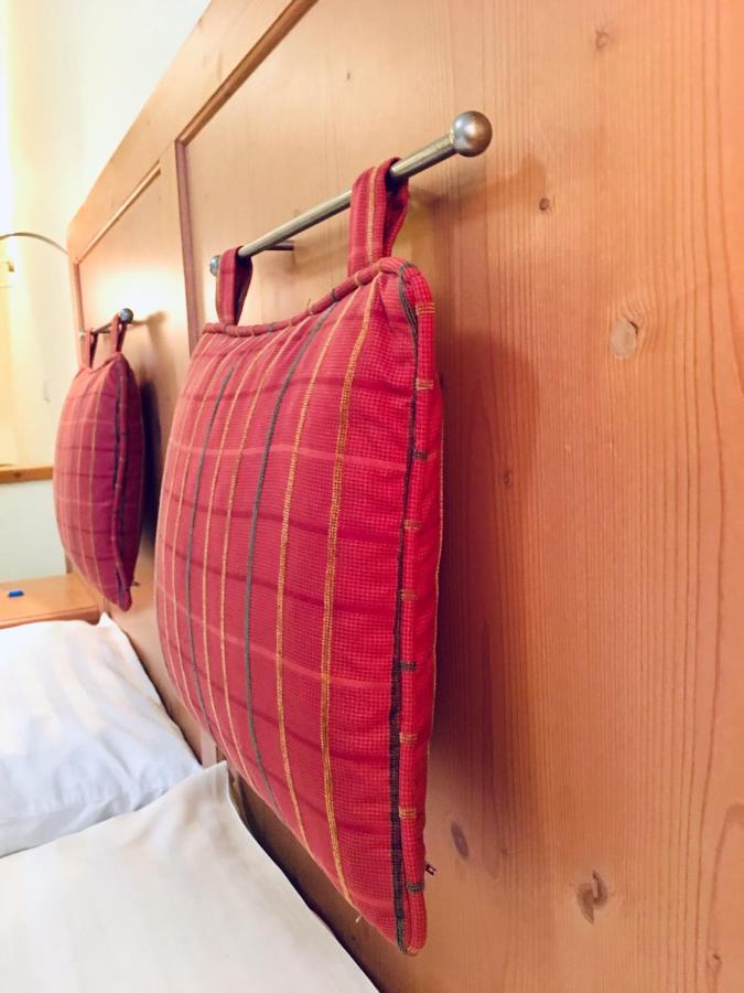 Hetkuti Wellness Hotel Mór المظهر الخارجي الصورة